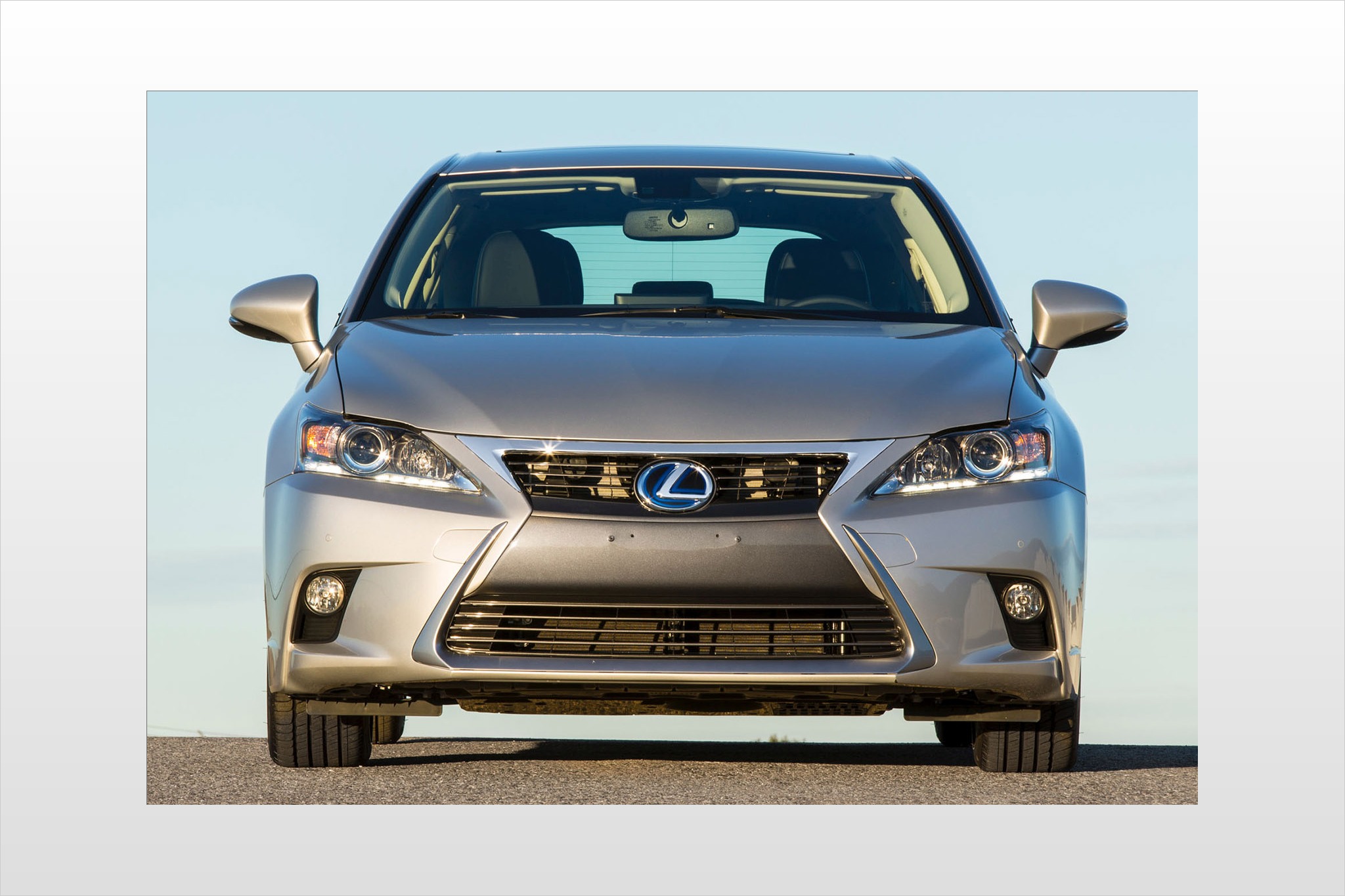 2014 lexus ct200h